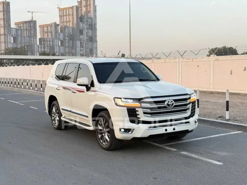 2013 Toyota LAND CRUISER