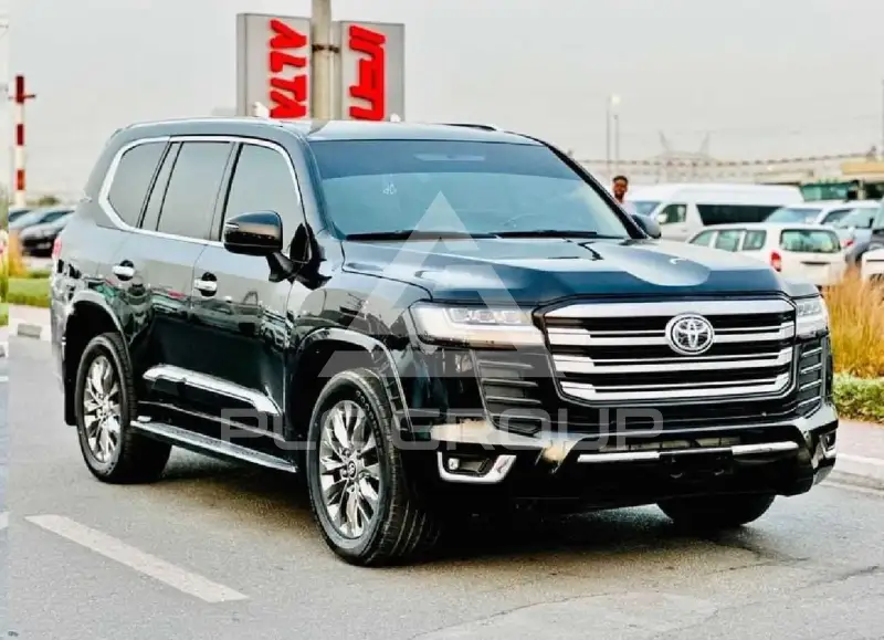2013 Toyota LAND CRUISER