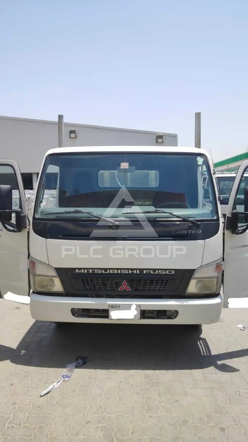 2014 Mitsubishi Canter