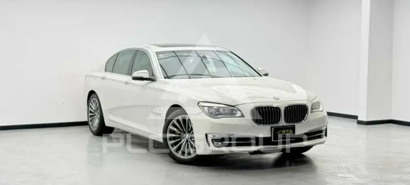 2014 BMW 750