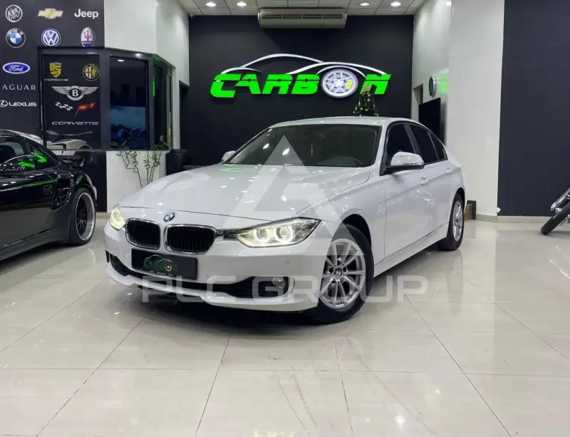 2014 BMW 320