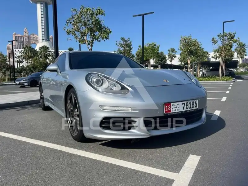 2014 Porsche Panamera