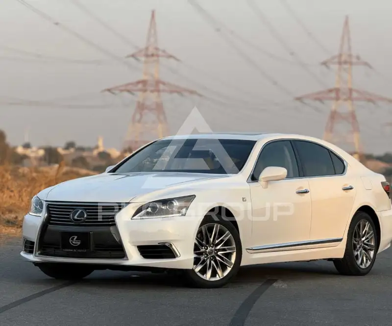 2015 Lexus LS460
