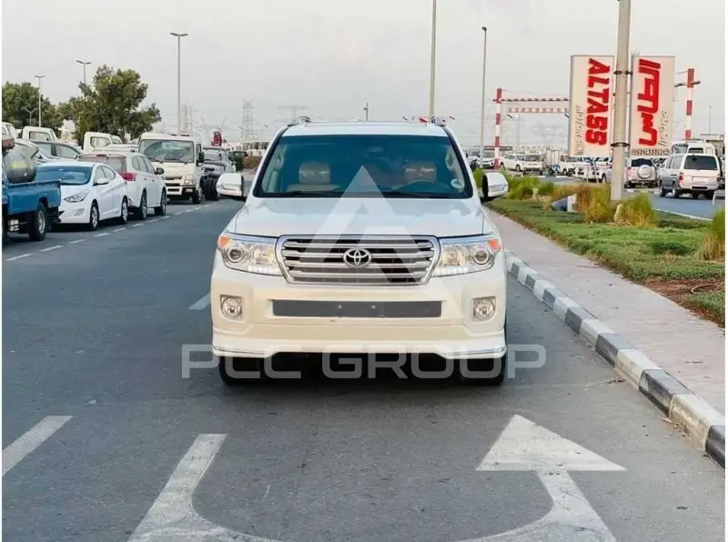 2015 Toyota LAND CRUISER