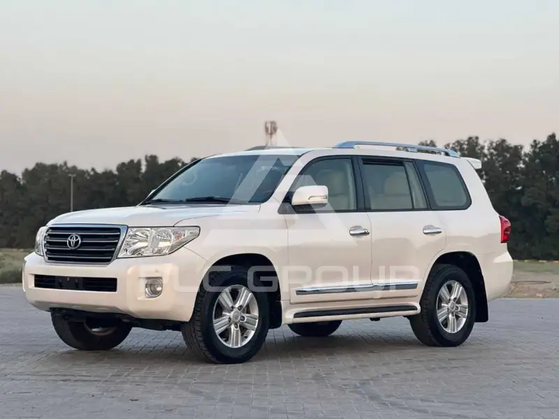 2015 Toyota LAND CRUISER