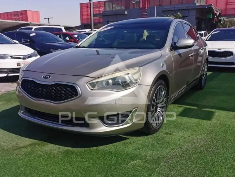 2015 KIA Cadenza