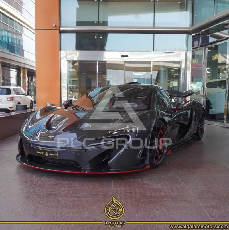 2015 McLaren P1