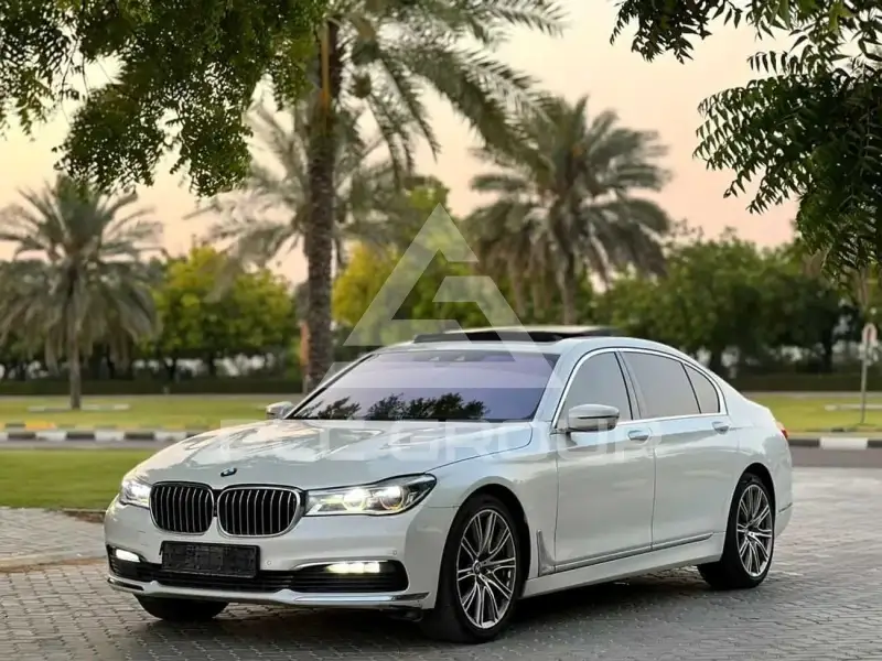 2016 BMW 730