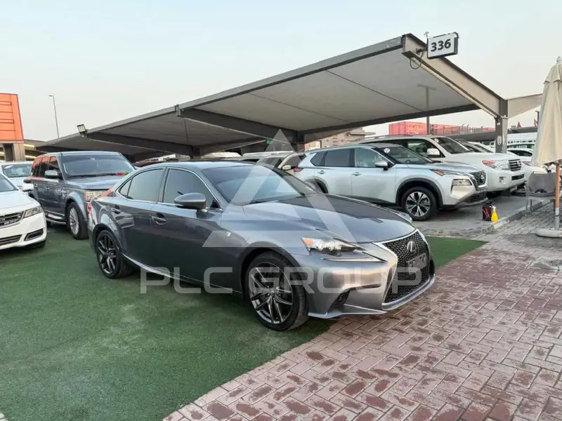 2016 Lexus IS200