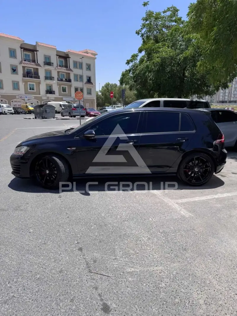 2016 Volkswagen GOLF