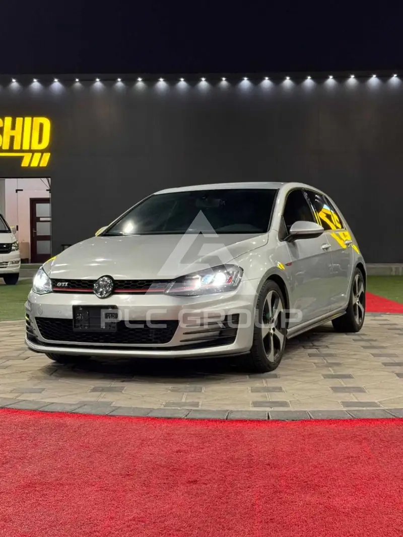 2016 Volkswagen GOLF