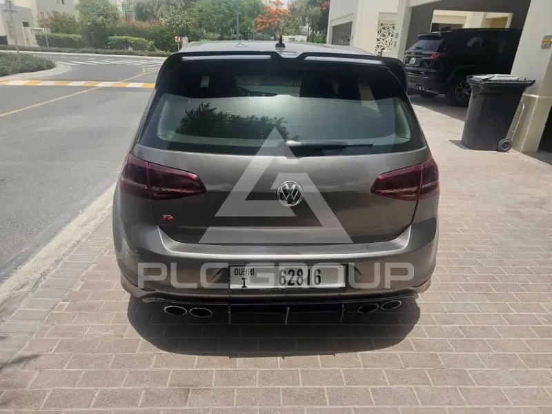 2016 Volkswagen GOLF