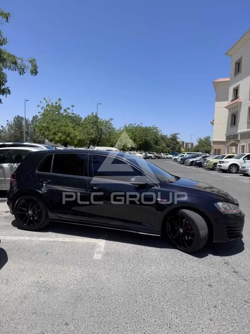 2016 Volkswagen GOLF