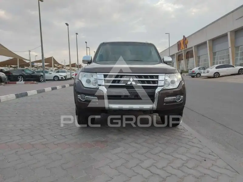 2017 Mitsubishi PAJARO