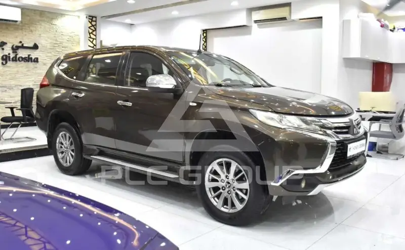 2017 Mitsubishi MONTERO