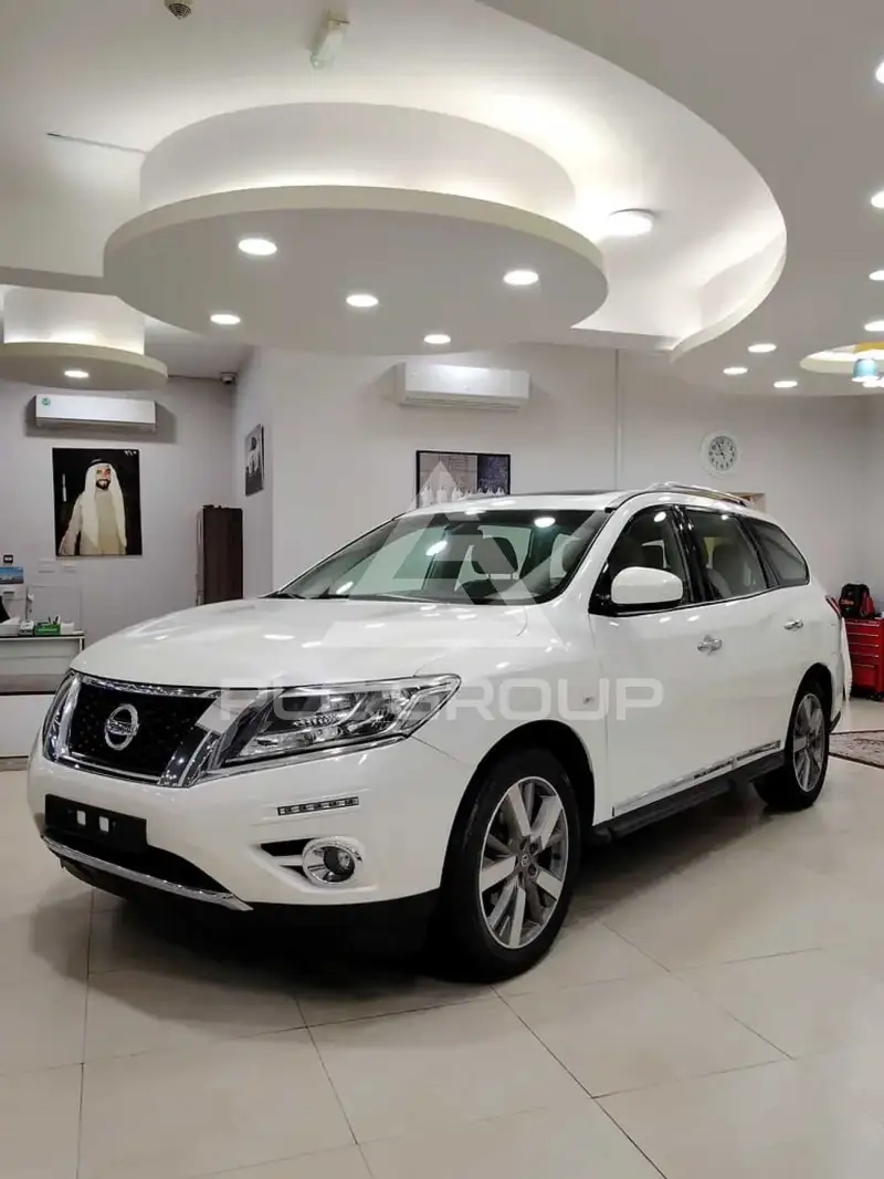 2017 Nissan PATHFINDER