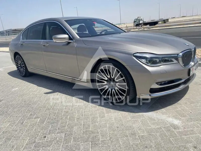 2017 BMW 750