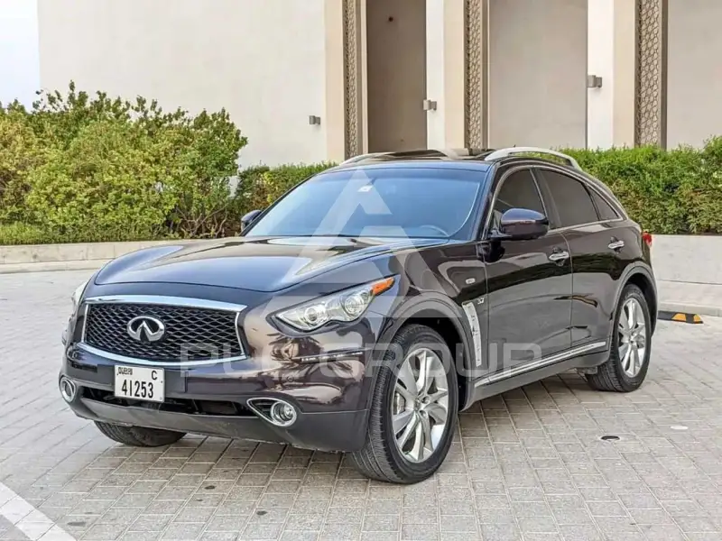 2017 Infinity QX70