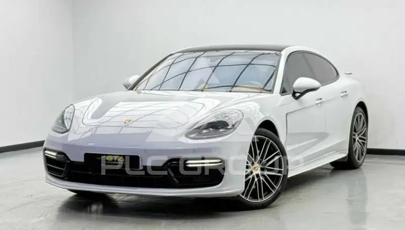 2017 Porsche Panamera