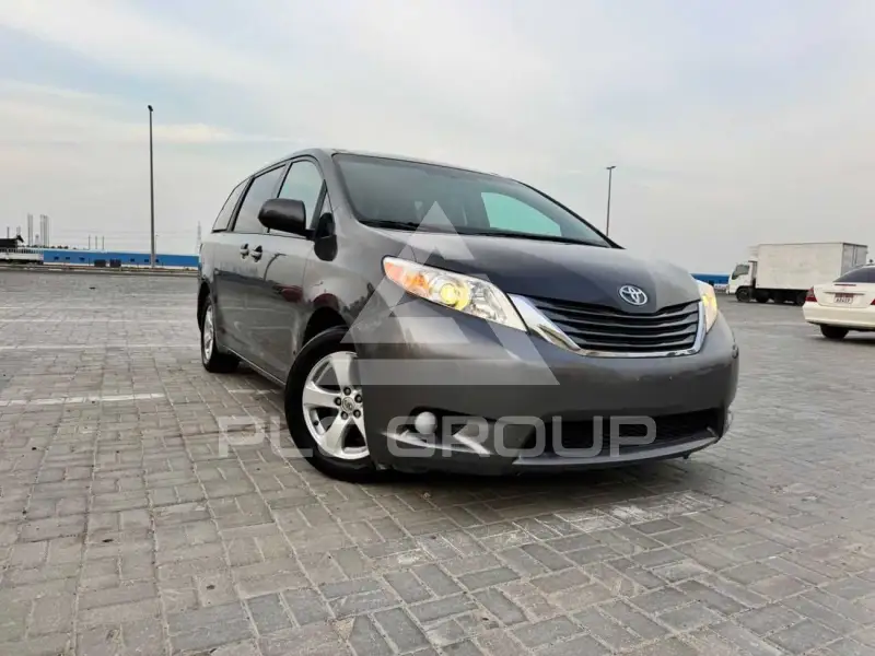 2017 Toyota SIENNA