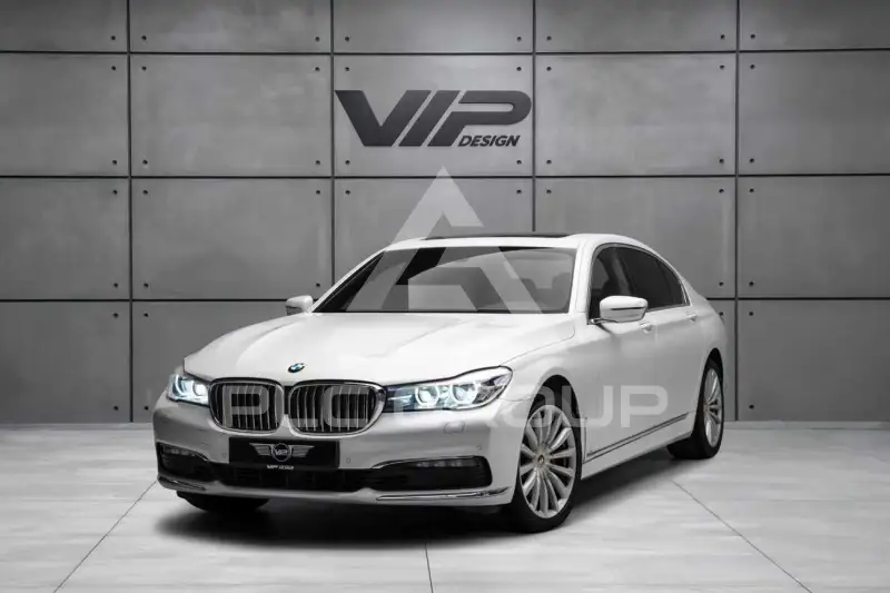 2018 BMW 730