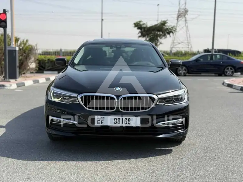 2018 BMW 530