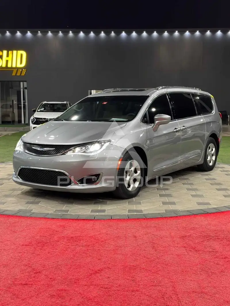 2018 Chrysler PACIFICA