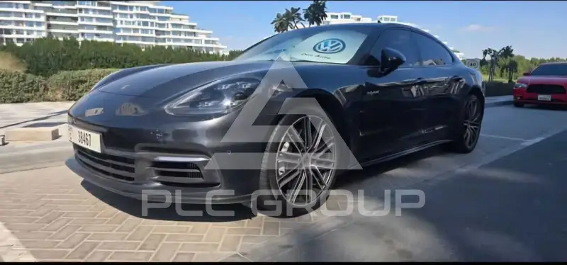 2018 Porsche Panamera