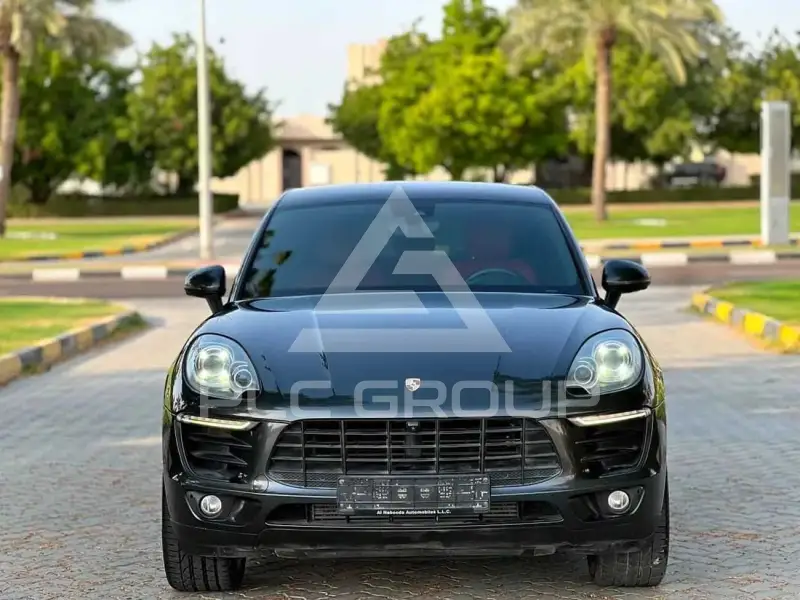 2018 Porsche MACAN
