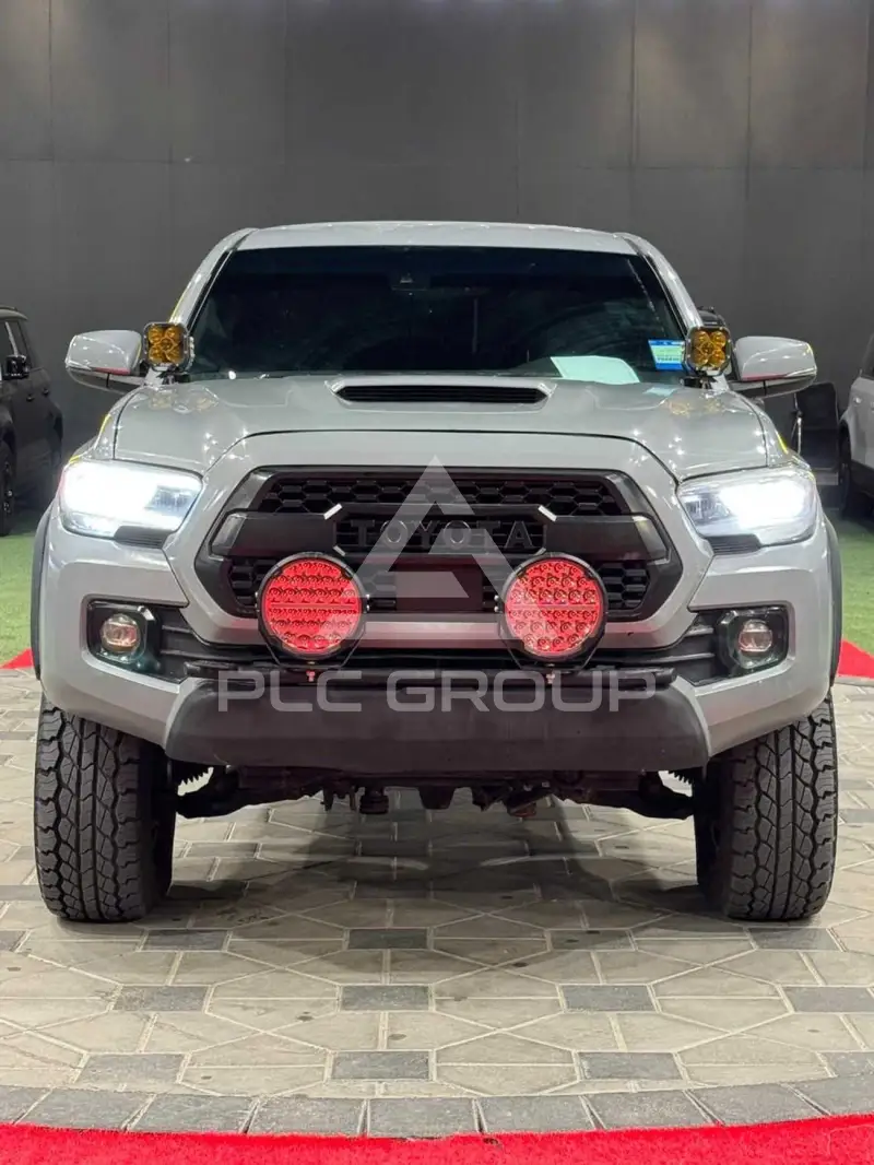2018 Toyota TACOMA