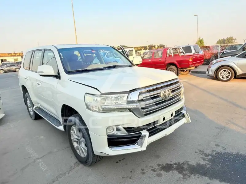 2018 Toyota LAND CRUISER
