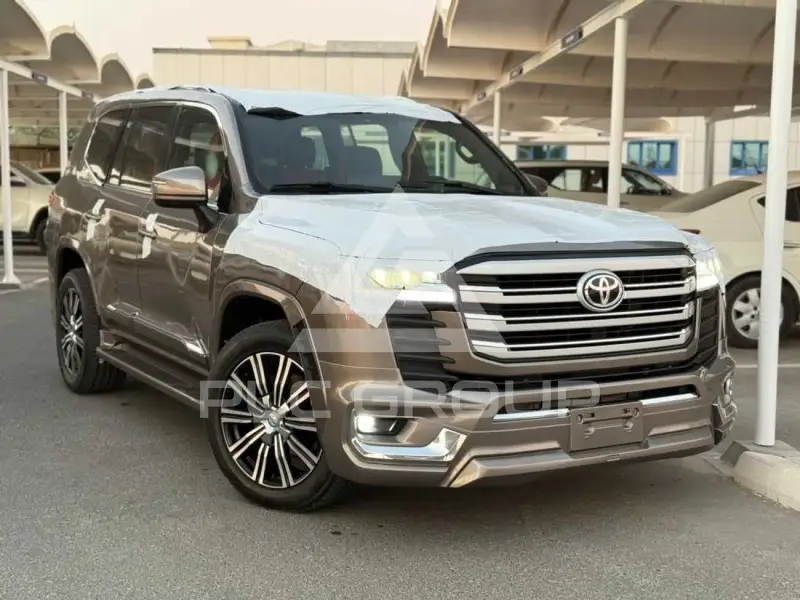 2018 Toyota LAND CRUISER