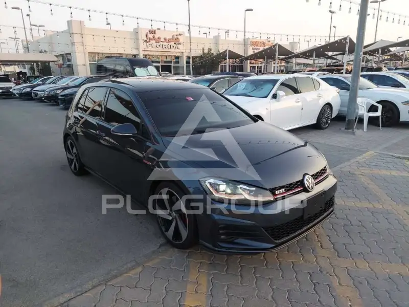2018 Volkswagen GOLF