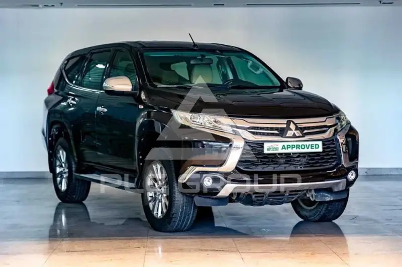 2019 Mitsubishi MONTERO