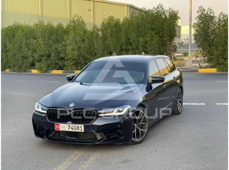 2019 BMW 520