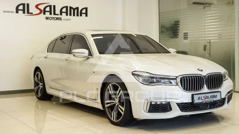 2019 BMW 740