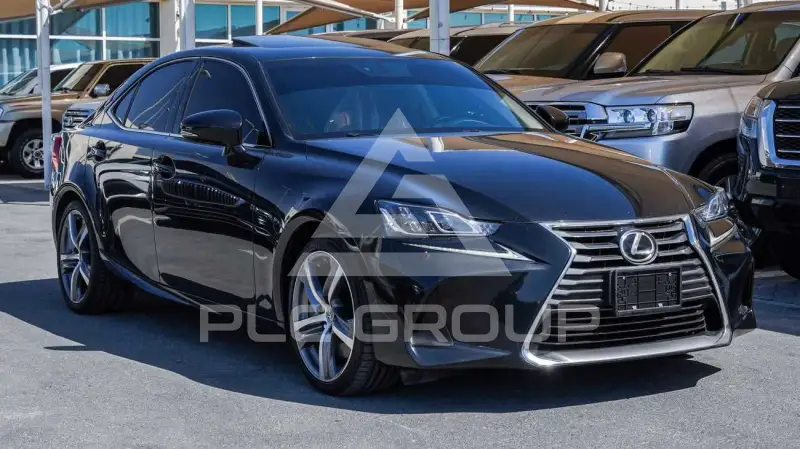 2019 Lexus IS350