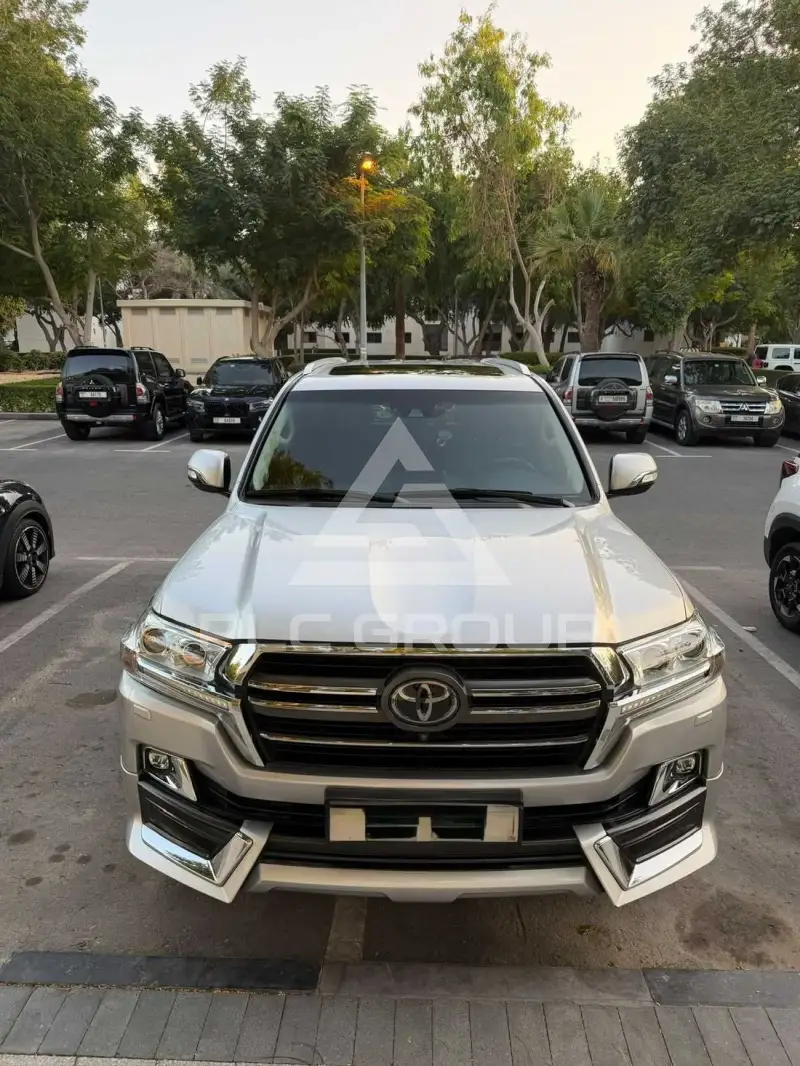 2019 Toyota LAND CRUISER