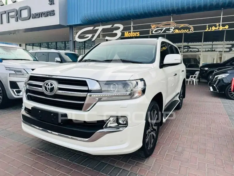 2019 Toyota LAND CRUISER