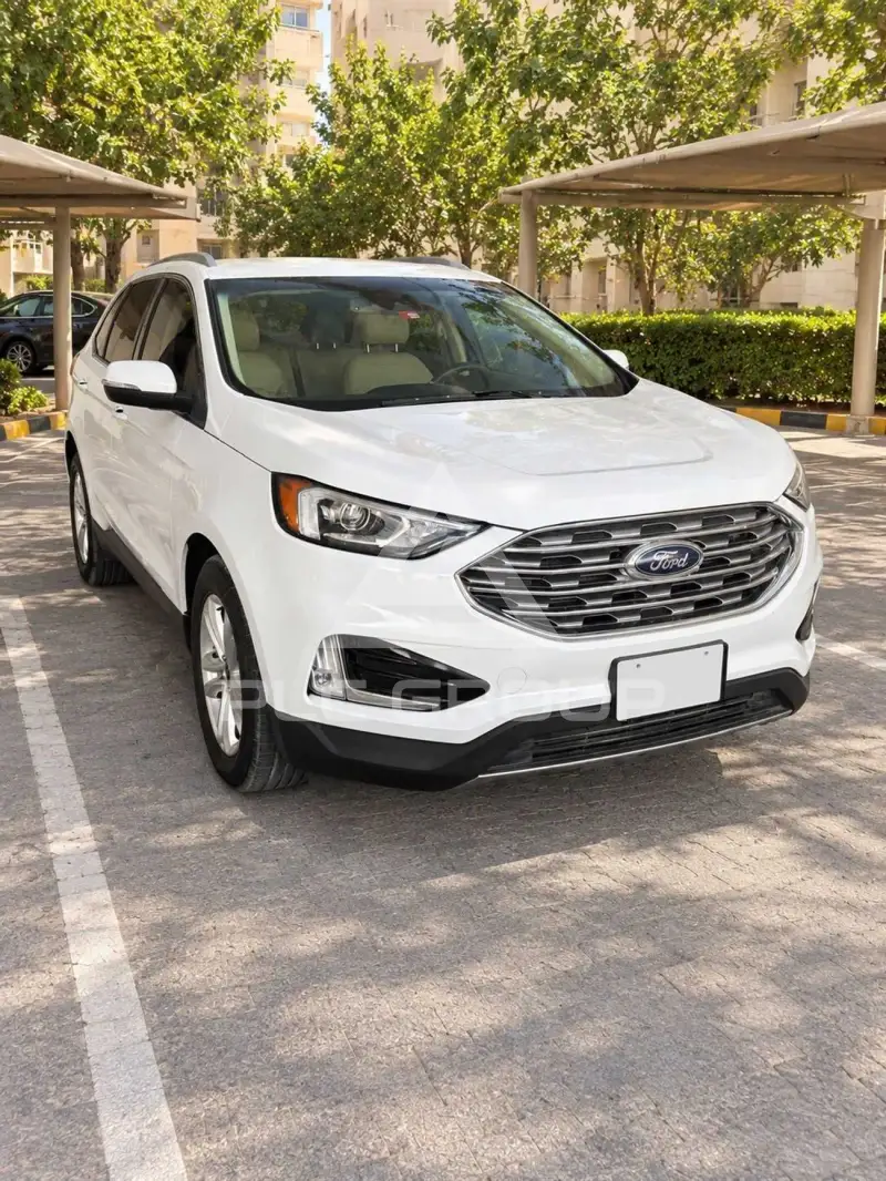 2019 Ford EDGE
