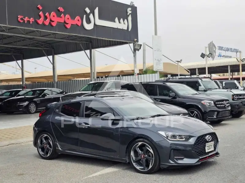2019 Hyundai Veloster