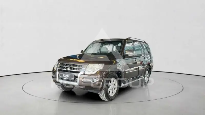 2020 Mitsubishi PAJARO
