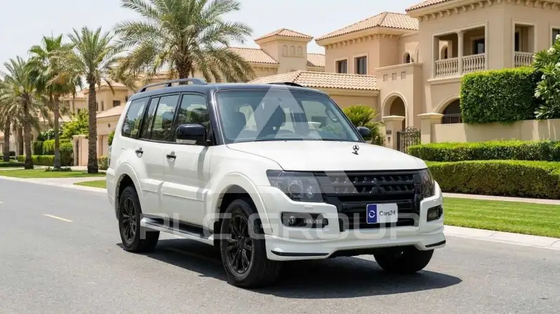 2020 Mitsubishi PAJARO