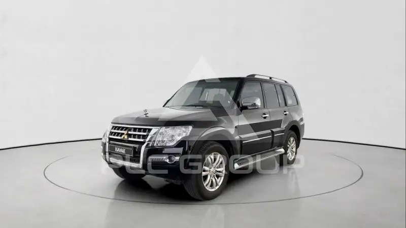 2020 Mitsubishi PAJARO