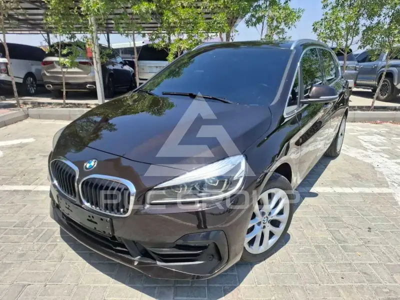 2020 BMW 218