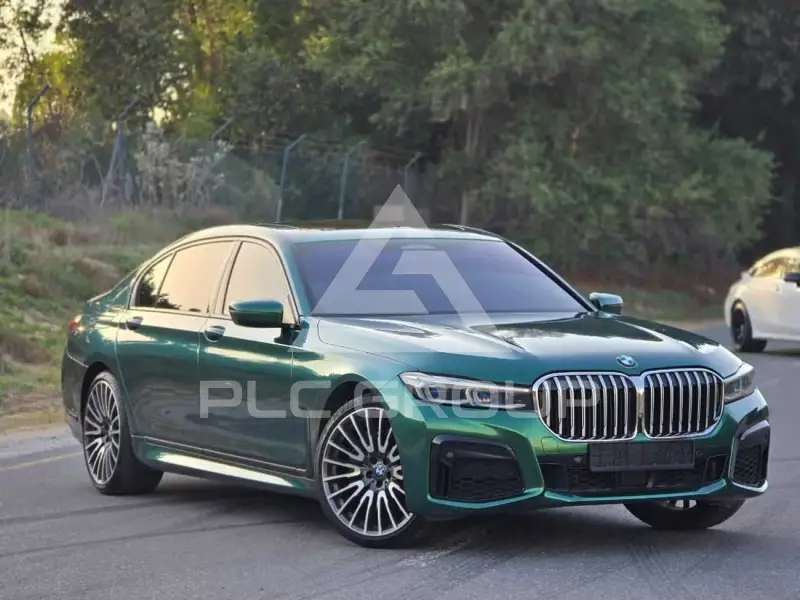 2020 BMW 750