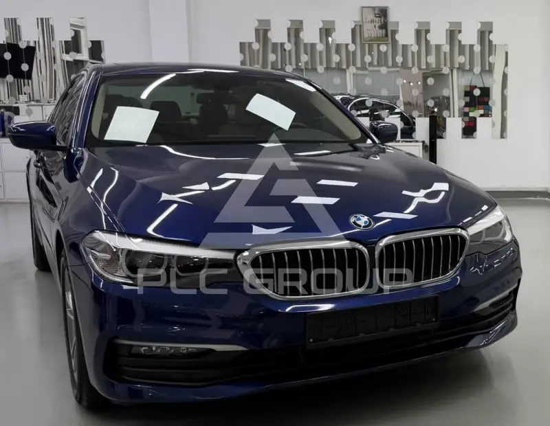 2020 BMW 520