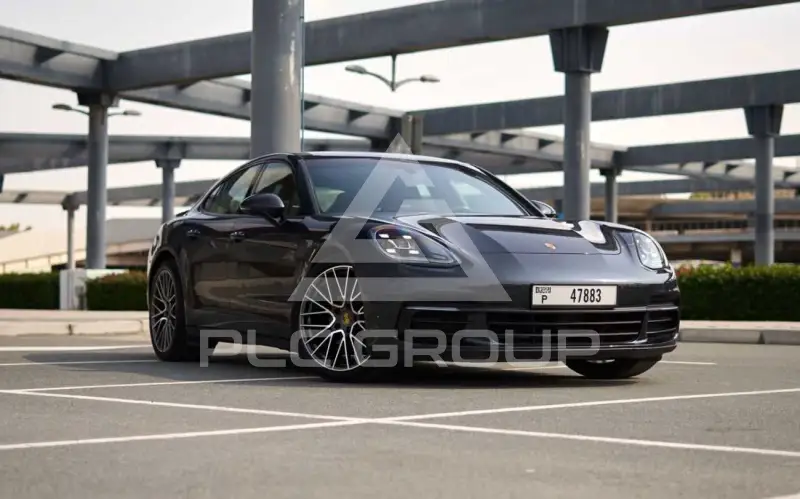 2020 Porsche Panamera