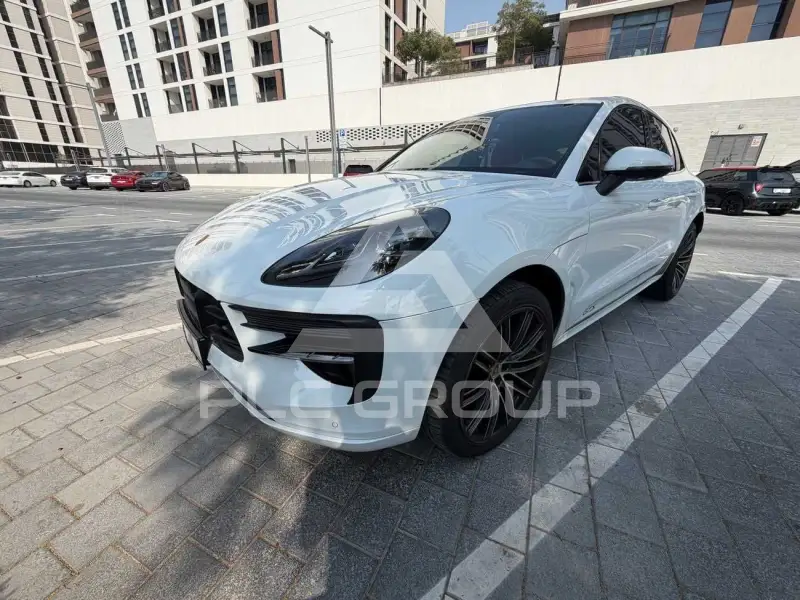 2020 Porsche MACAN
