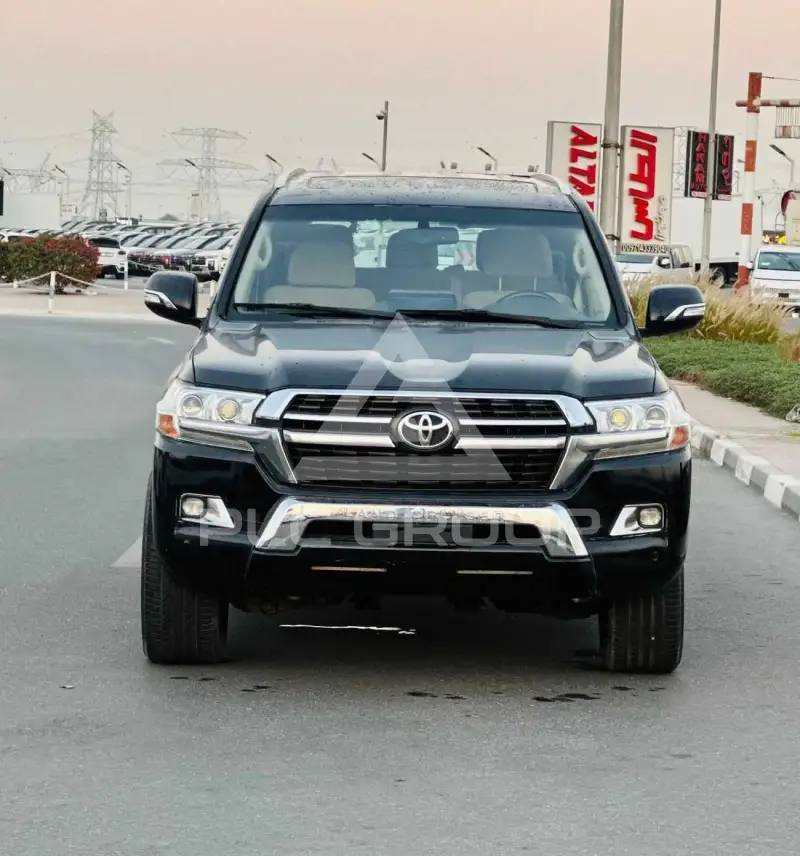 2020 Toyota LAND CRUISER